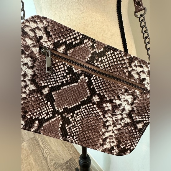 Boscha Snake Print  Cross Body Purse Bag Chain Strap - Picture 5 of 9